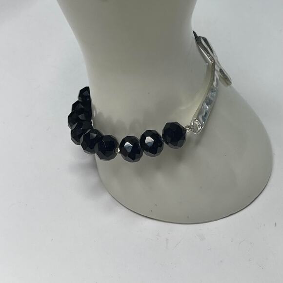 Set of two bracelets black and mint green blue stretch cross silver tone jewelry - Picture 9 of 15